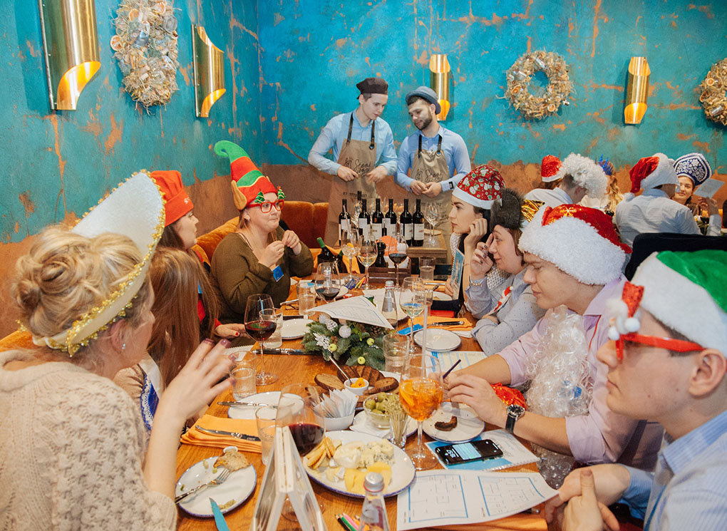 Квест-игра по развитию коммуникации: сотрудники в поиске эффективных способов общения и взаимодействия