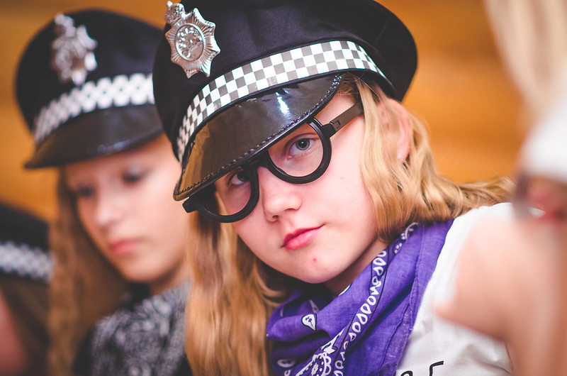 Как отметить 8 Марта в школе: веселый праздничный концерт в Tyumen