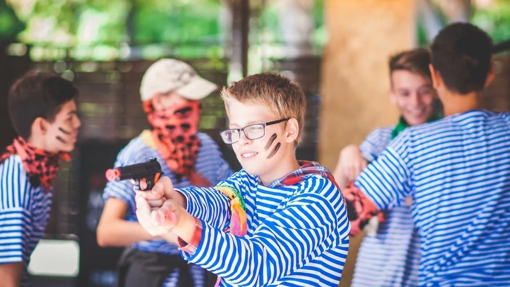 Квест на 23 февраля в школе «Бермудский треугольник»: пришельцам не сдобровать.